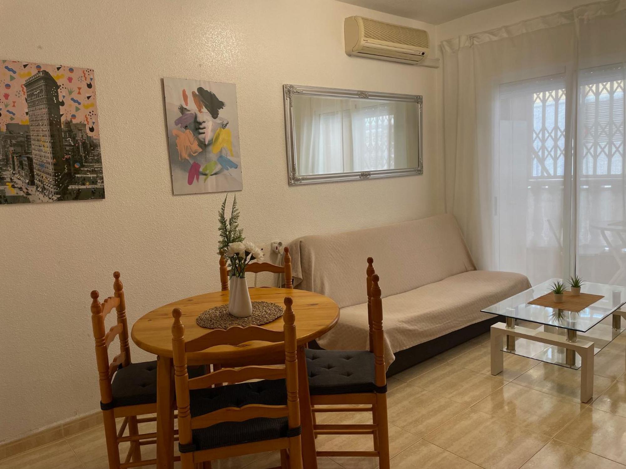 222 San Pascual, Playa Del Cura, * Torrevieja